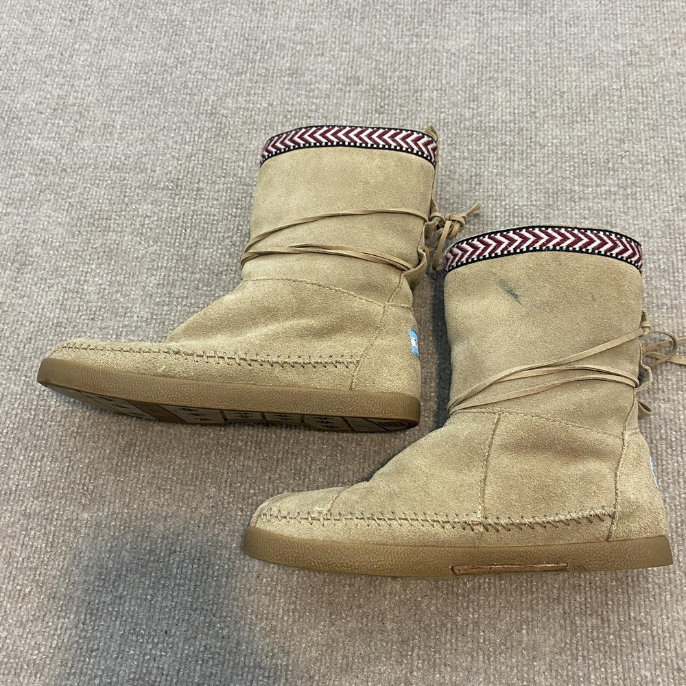 TOMS Boots Womens Size 6.5 Beige Suede Faux Fur Lined Mid Calf Boho Moccasin - Picture 4 of 12